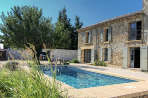 Sous le mûrier - Mas Provençal au coeur des vignes